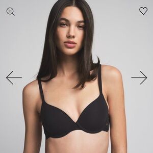 SALE! NWT SKIMS Fits Everybody Lace Wing Onyx Black Bra 34DD (34E) brand new!